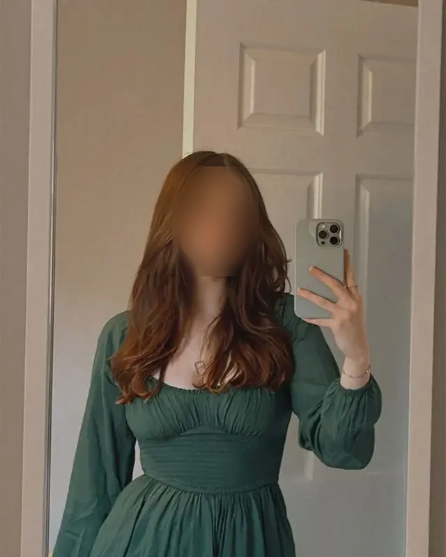Claire - Image 2